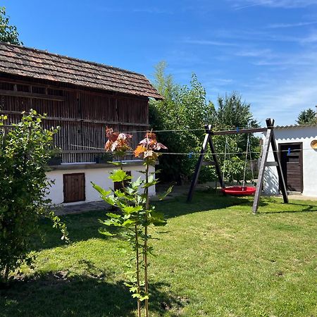 Nest Apartman Balatonszarszo Exterior foto