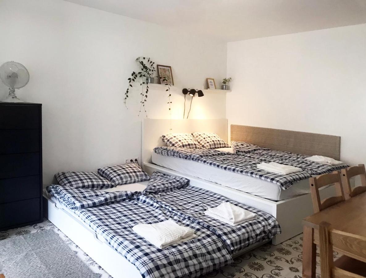 Nest Apartman Balatonszarszo Exterior foto